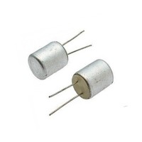 10v x 50 мк К-50-6 Конденсатор электролитический 10v x 50 мк К-50-6 Конденсатор электролитический